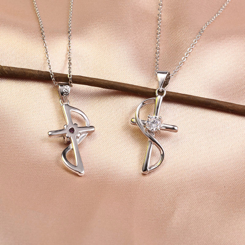 925 Silver Cross Pendant with Amethyst / Moissanite