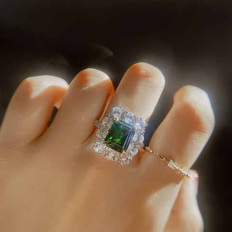 Vintage Oil Painting Emerald Set